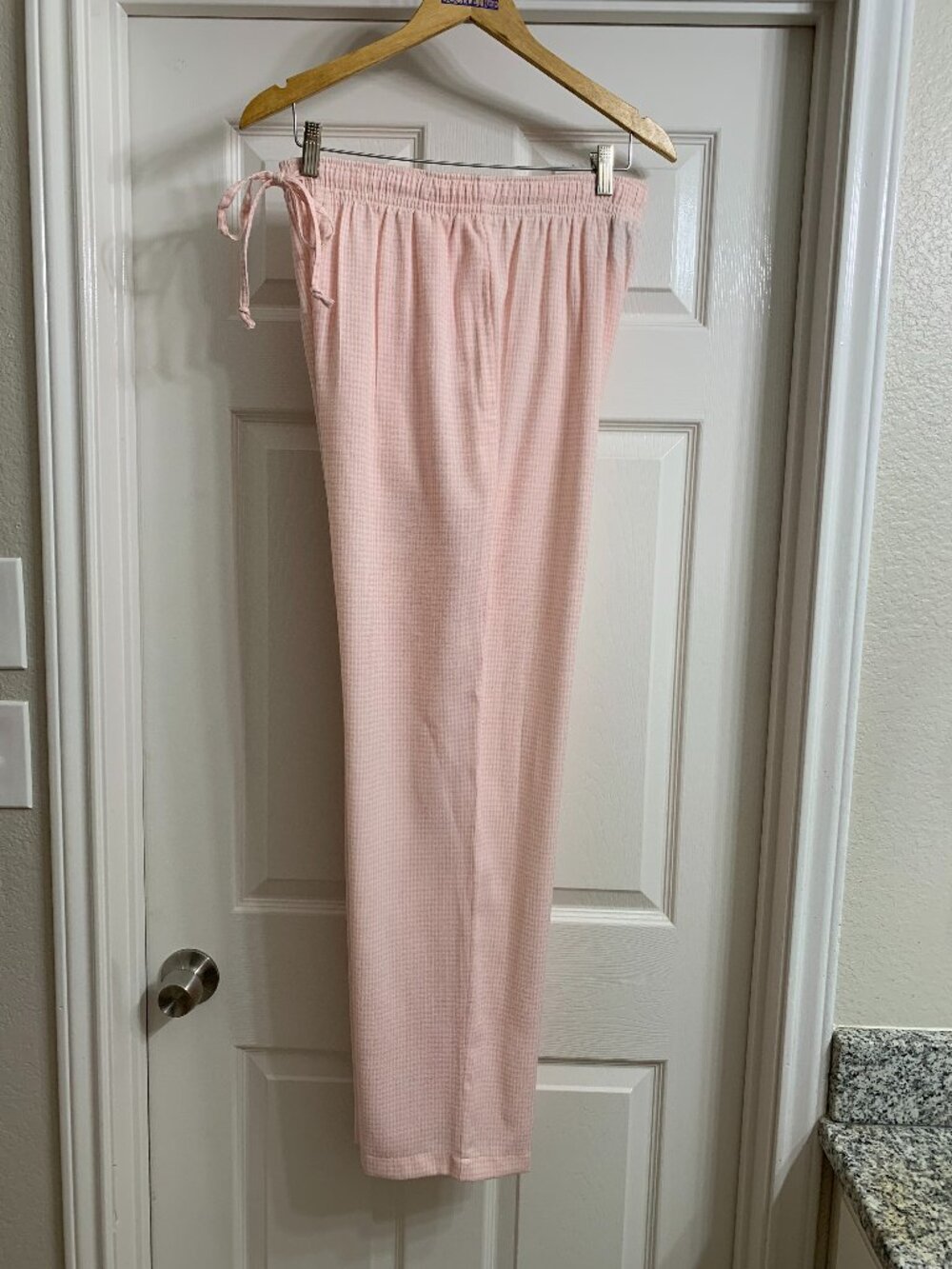 Prophecy by Sag Harbor Women's Pink and White Checkered Pants, Size Medium